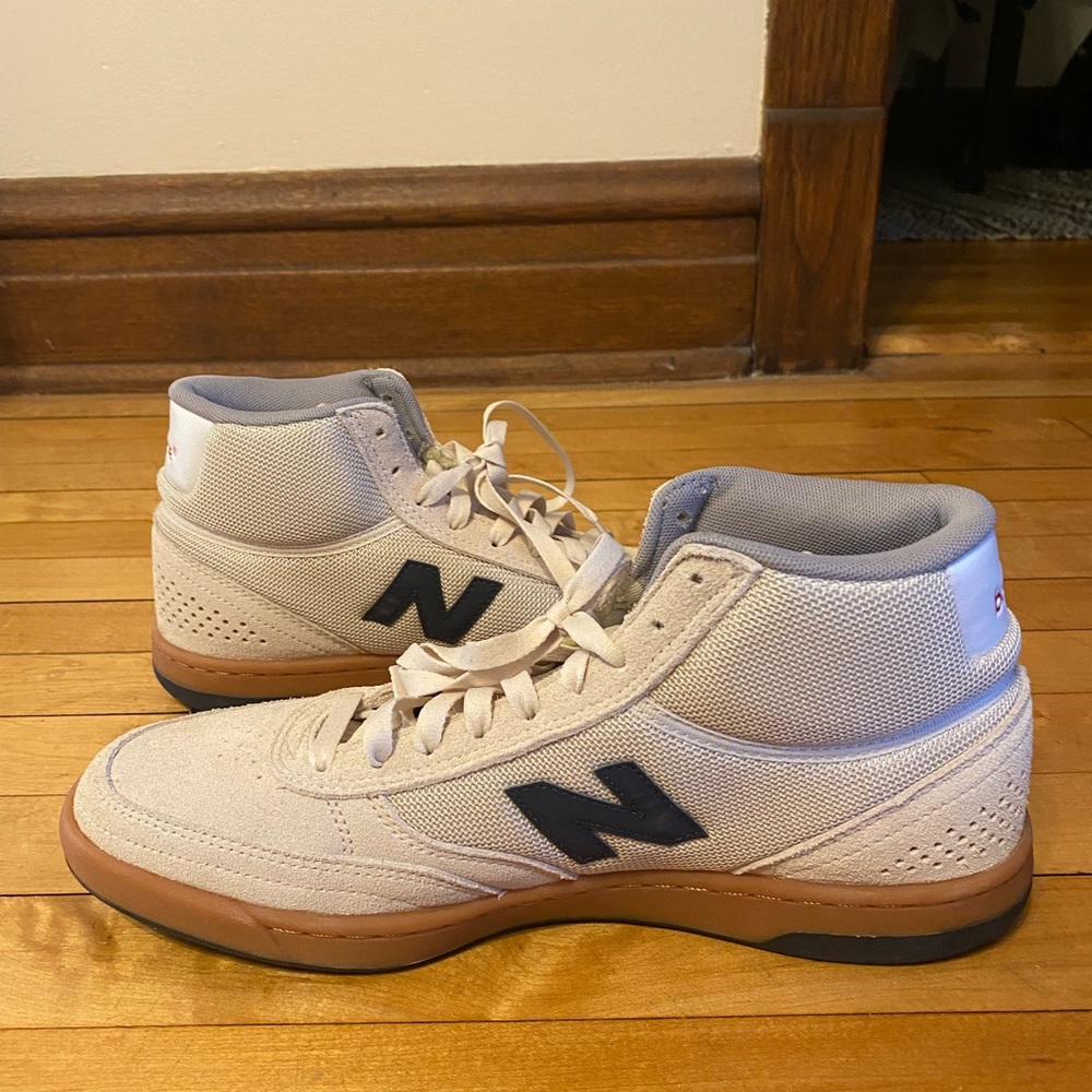 New Balance Numeric 440H Cream & Gum Skate Shoes- NEVER WORN